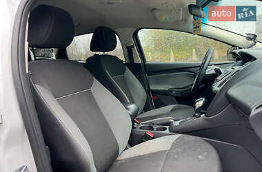 Седан Ford Focus 2014 в 