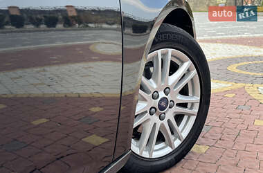 Универсал Ford Focus 2013 в 