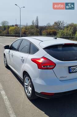 Хэтчбек Ford Focus 2016 в 