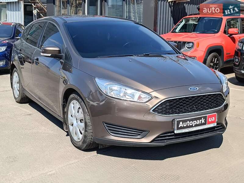 Хэтчбек Ford Focus 2016 в Харькове