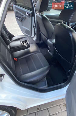 Універсал Ford Focus 2010 в 