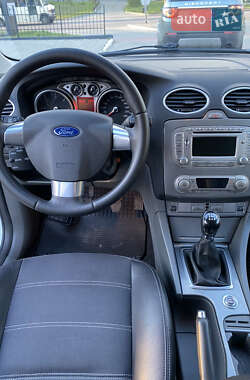 Універсал Ford Focus 2010 в 