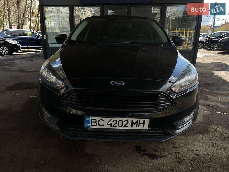 Седан Ford Focus 2017 в 