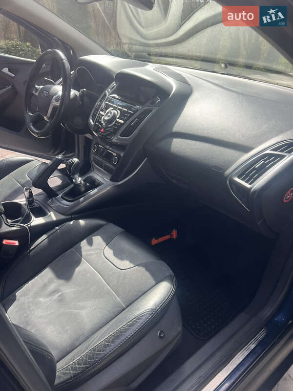 Универсал Ford Focus 2013 в Львове фото 18 Универсал Ford Focus 2013 в Львове