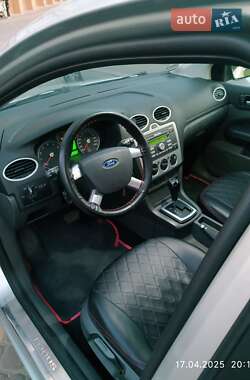 Хэтчбек Ford Focus 2006 в 