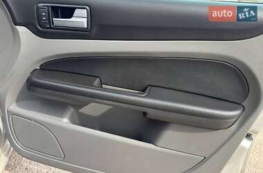Універсал Ford Focus 2010 в 