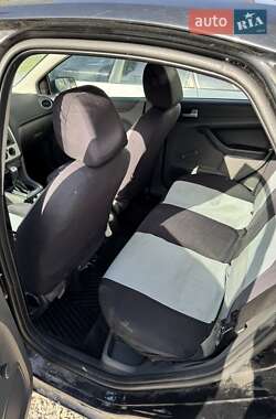 Хэтчбек Ford Focus 2005 в Тернополе