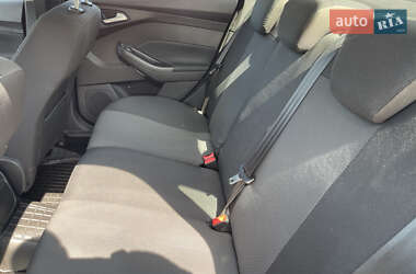 Седан Ford Focus 2017 в 