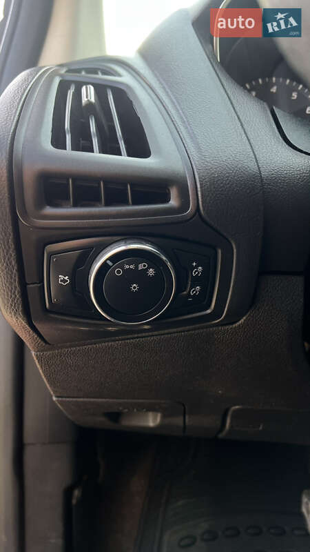 Хэтчбек Ford Focus 2014 в Тернополе