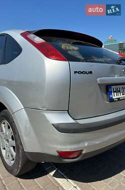 Хэтчбек Ford Focus 2007 в 