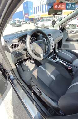 Универсал Ford Focus 2010 в 