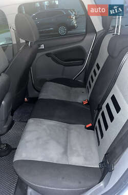 Универсал Ford Focus 2010 в 