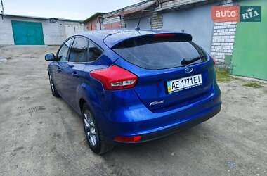 Хэтчбек Ford Focus 2017 в 