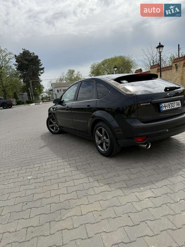 Хетчбек Ford Focus 2005 в Ізмаїлі