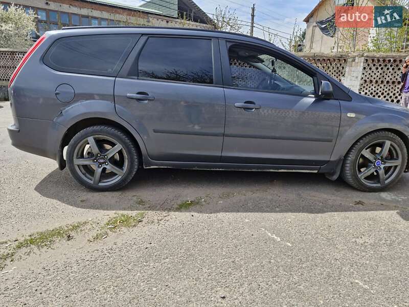 Универсал Ford Focus 2005 в Литине