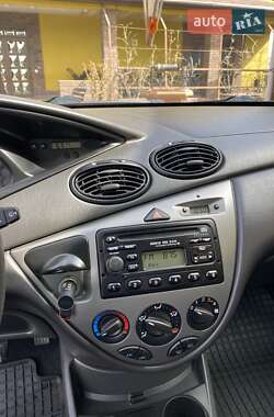 Универсал Ford Focus 2003 в 