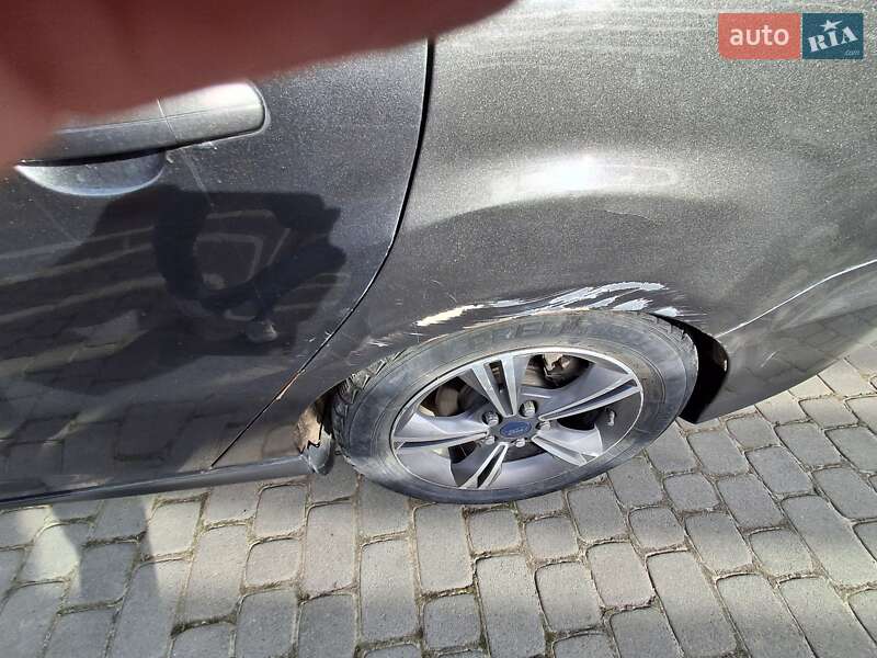 Седан Ford Focus 2017 в Львове фото 5 Седан Ford Focus 2017 в Львове