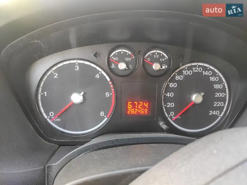 Ford Focus 2010 VIN WF0SXXGCDSAA71881 фото оголошення 8 з 58