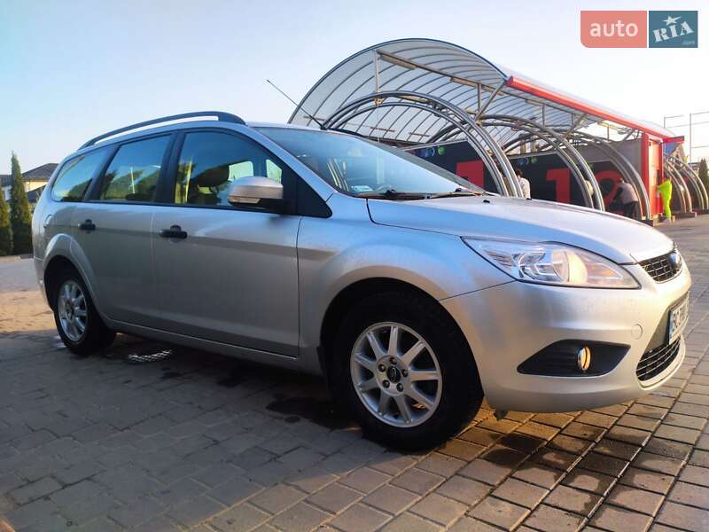 Ford Focus 2010