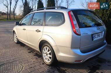 Универсал Ford Focus 2010 в 