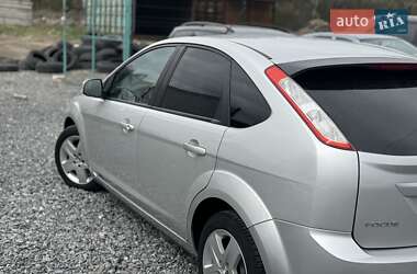 Хэтчбек Ford Focus 2008 в 