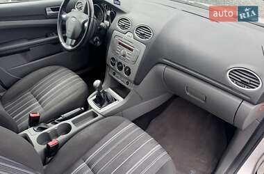 Хэтчбек Ford Focus 2008 в 
