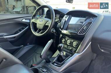 Универсал Ford Focus 2012 в 