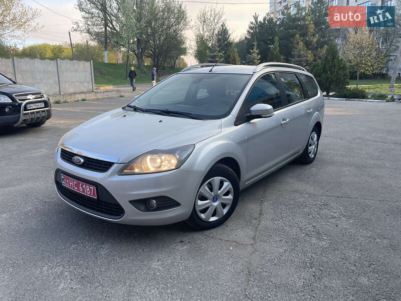 Универсал Ford Focus 2011 в 