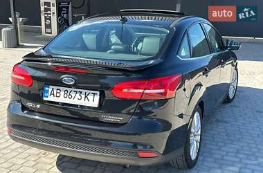 Седан Ford Focus 2015 в 