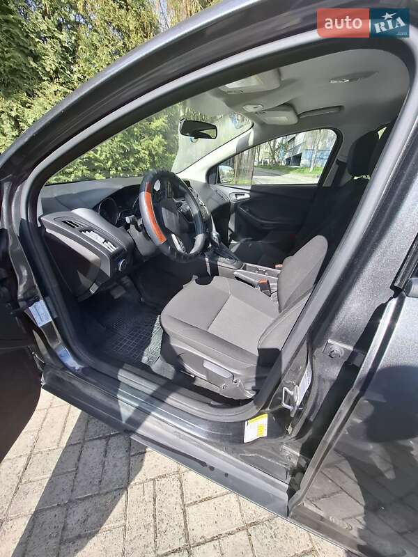 Хетчбек Ford Focus 2016 в Дніпрі фото 7 Хетчбек Ford Focus 2016 в Дніпрі