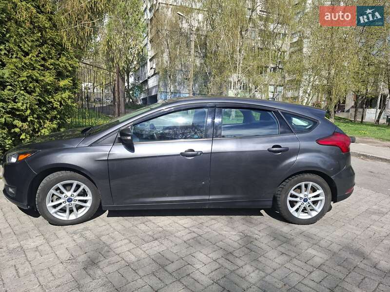 Хэтчбек Ford Focus 2016 в Днепре