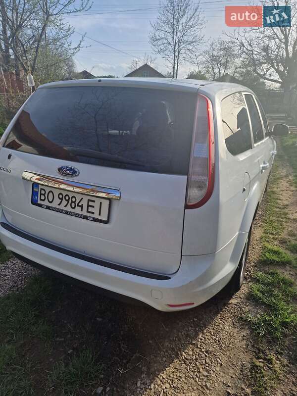 Универсал Ford Focus 2008 в Надворной