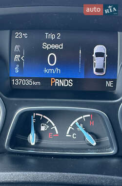Хэтчбек Ford Focus 2015 в 