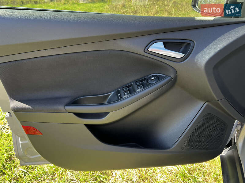 Седан Ford Focus 2013 в Хмельницком