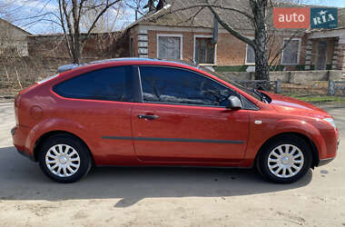 Хэтчбек Ford Focus 2006 в 