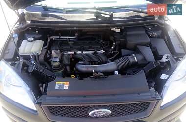Хэтчбек Ford Focus 2006 в 