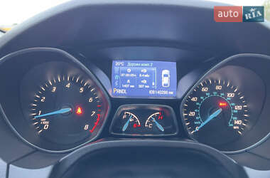 Седан Ford Focus 2014 в 