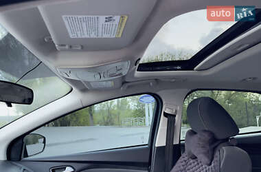 Седан Ford Focus 2014 в 
