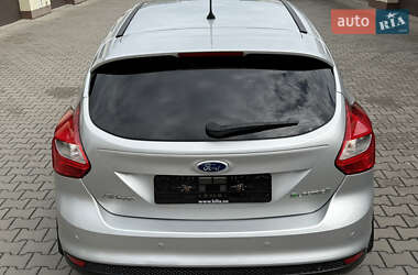 Хетчбек Ford Focus 2014 в 