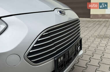 Хетчбек Ford Focus 2014 в 