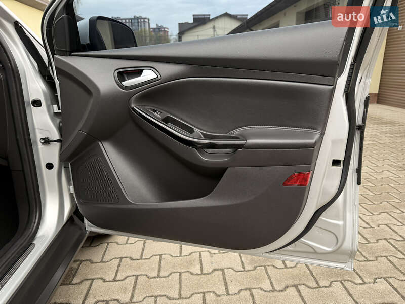 Хетчбек Ford Focus 2014 в Хмельницькому