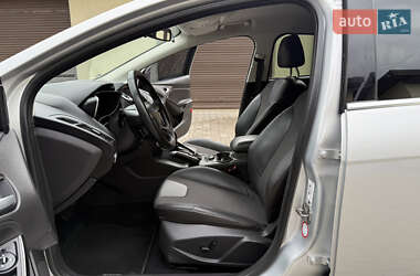 Хетчбек Ford Focus 2014 в 
