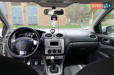 Универсал Ford Focus 2010 в 