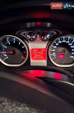 Универсал Ford Focus 2010 в 