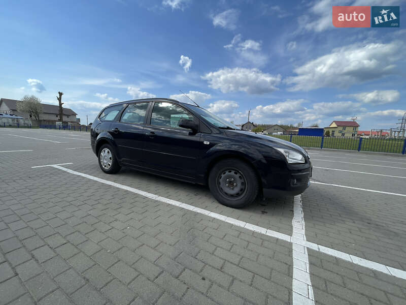 Универсал Ford Focus 2007 в Нововолынске