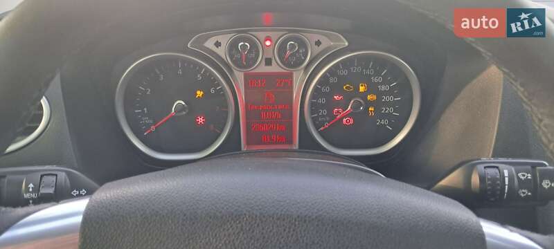 Универсал Ford Focus 2009 в Глухове