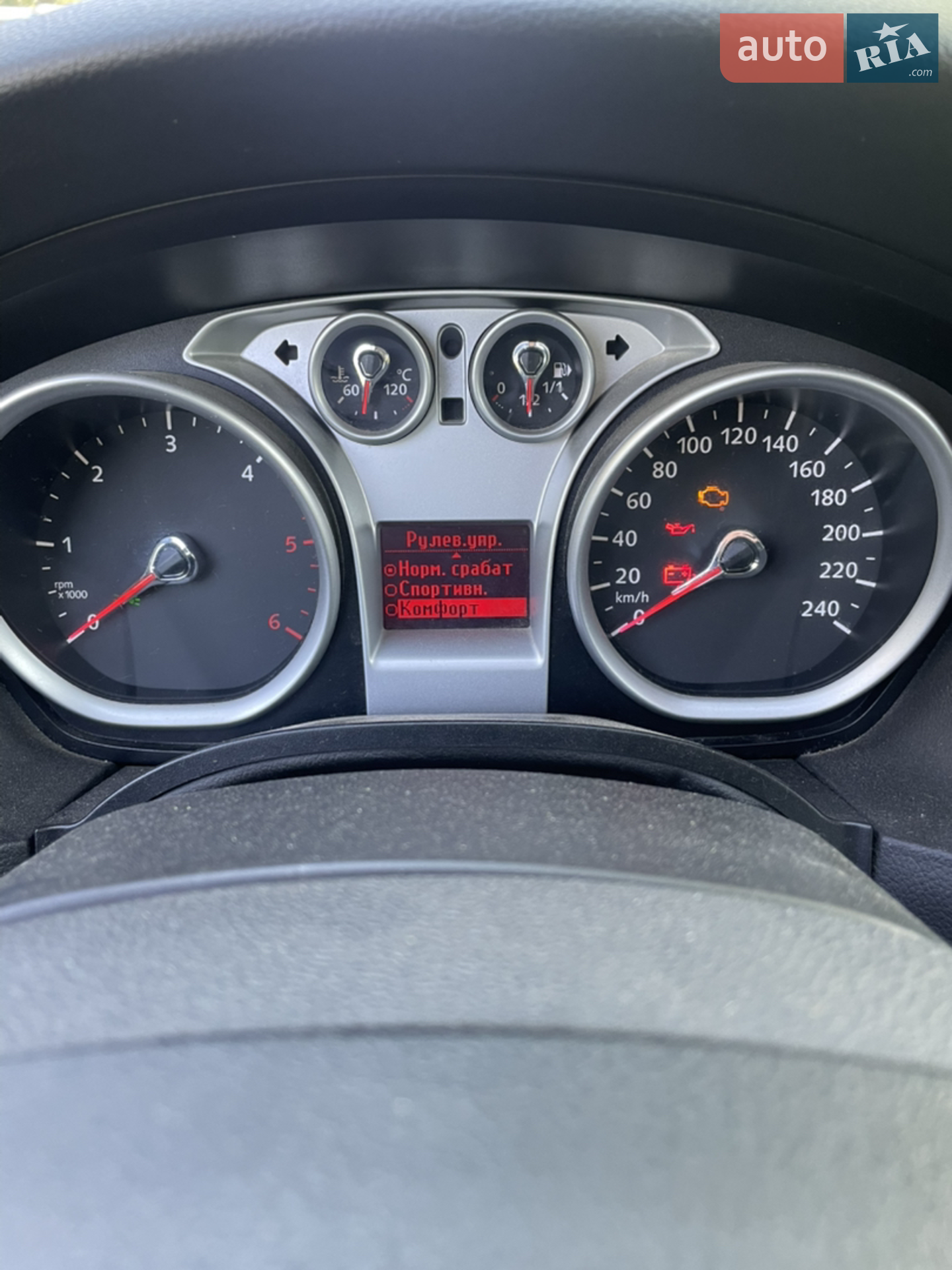 2010 Ford Focus - мініатюра 13