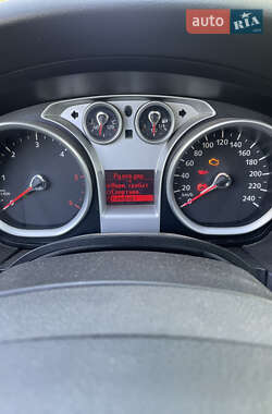 Універсал Ford Focus 2010 в 