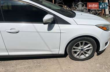 Седан Ford Focus 2015 в 