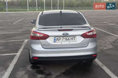 Седан Ford Focus 2013 в 
